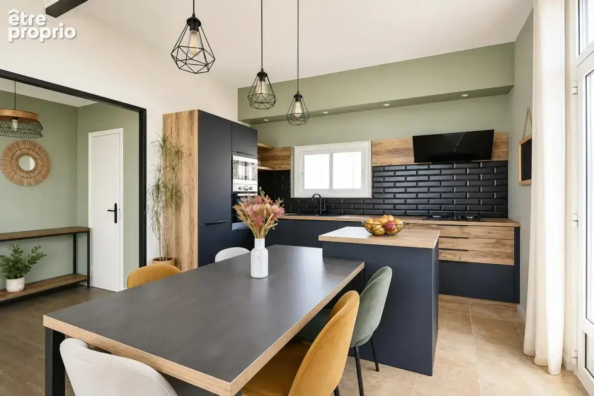 Appartement de 4 pièces de 97 m² à Nîmes - photo 6