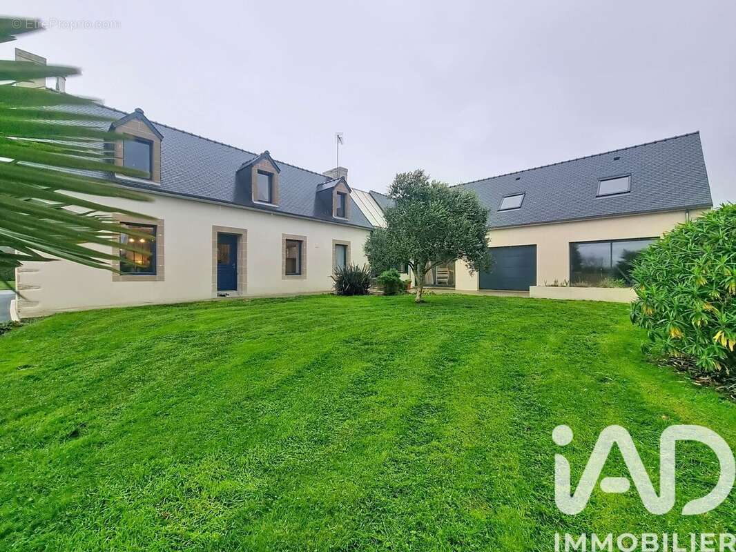 Photo 2 - Maison à POULDREUZIC