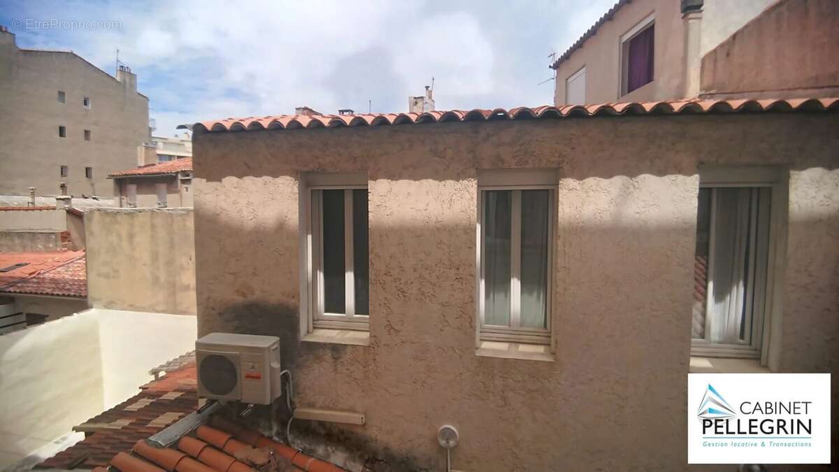 Appartement à MARSEILLE-5E