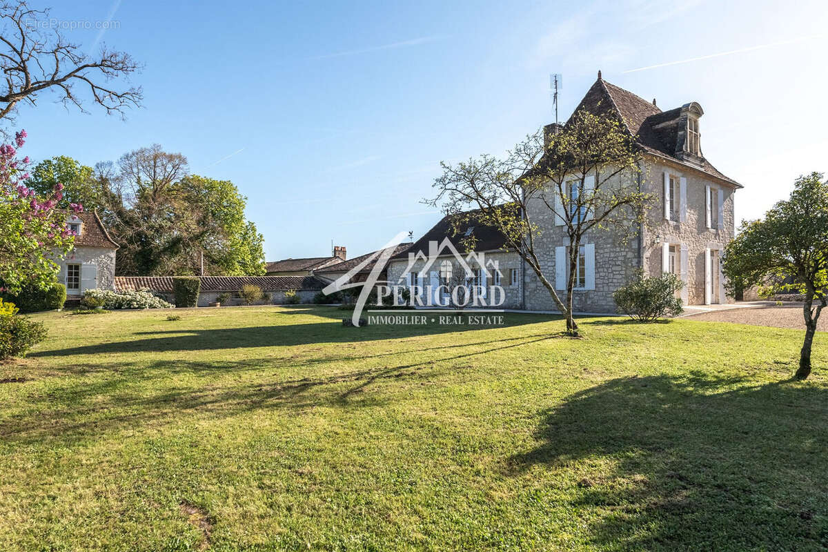 Maison à LALINDE