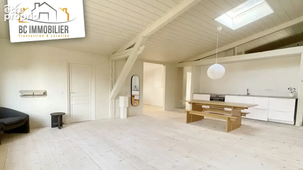 Appartement 4 pièces 102 m² à vendre à Segny (01170) - photo 1