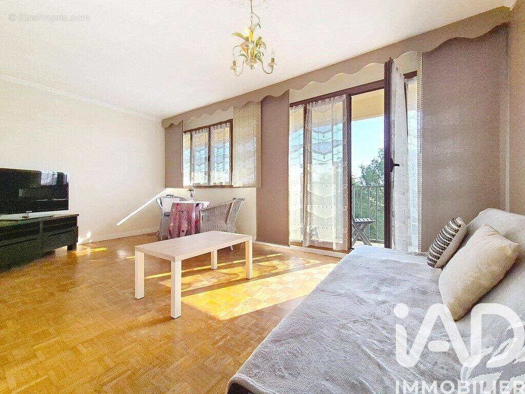 Photo 1 - Appartement à NEUILLY-SUR-MARNE
