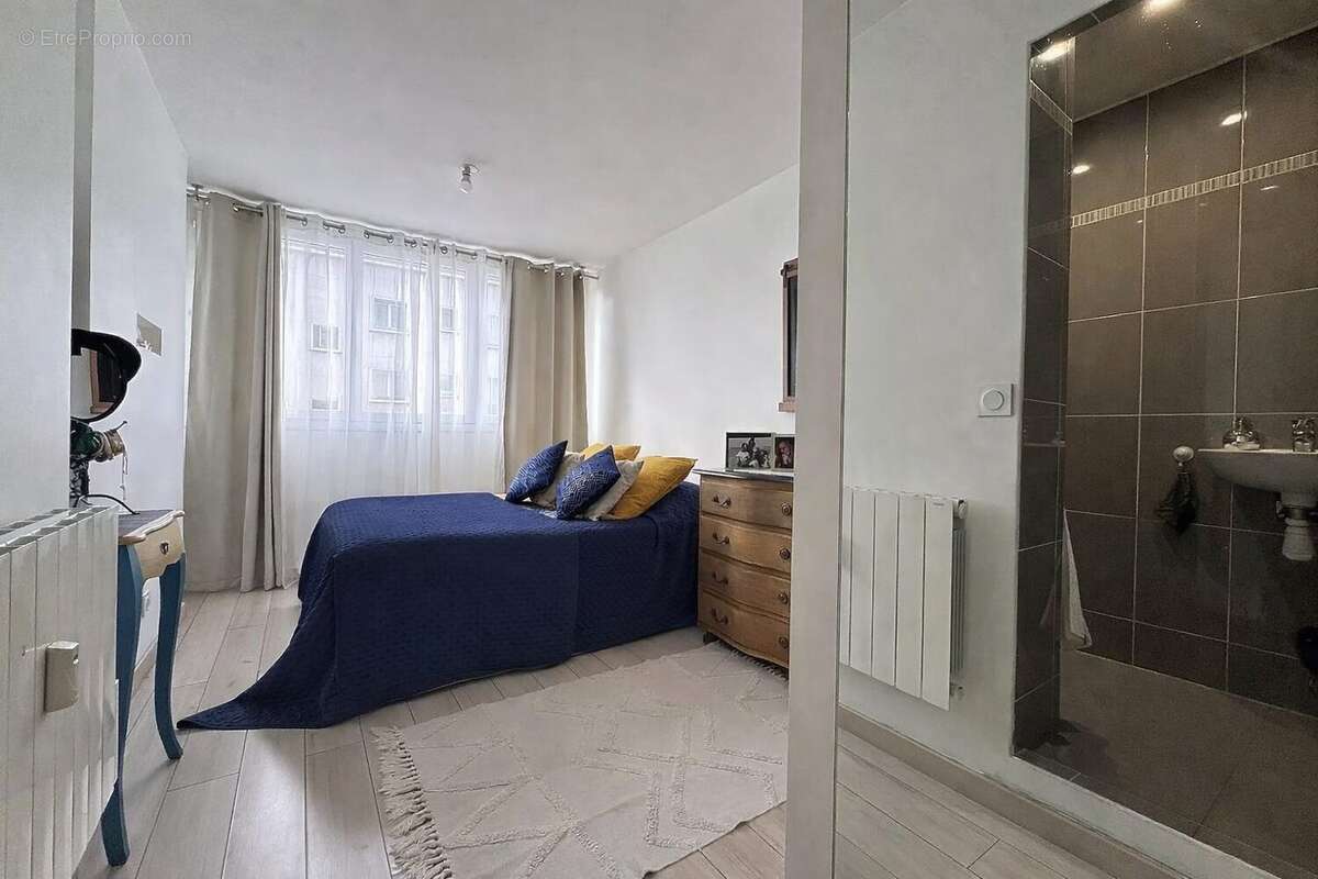 Appartement à CHAMPIGNY-SUR-MARNE