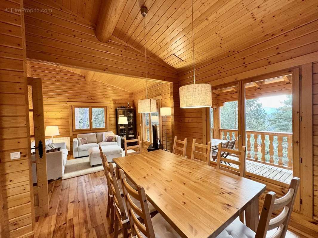 Maison à PUYVALADOR