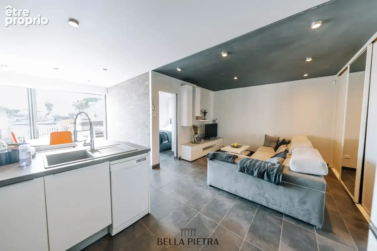 Appartement 5 pièces 110 m² à vendre à Le Grau-Du-Roi (30240) - photo 7