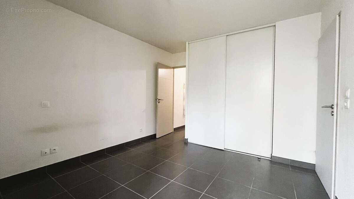 Appartement à CASTELNAU-LE-LEZ