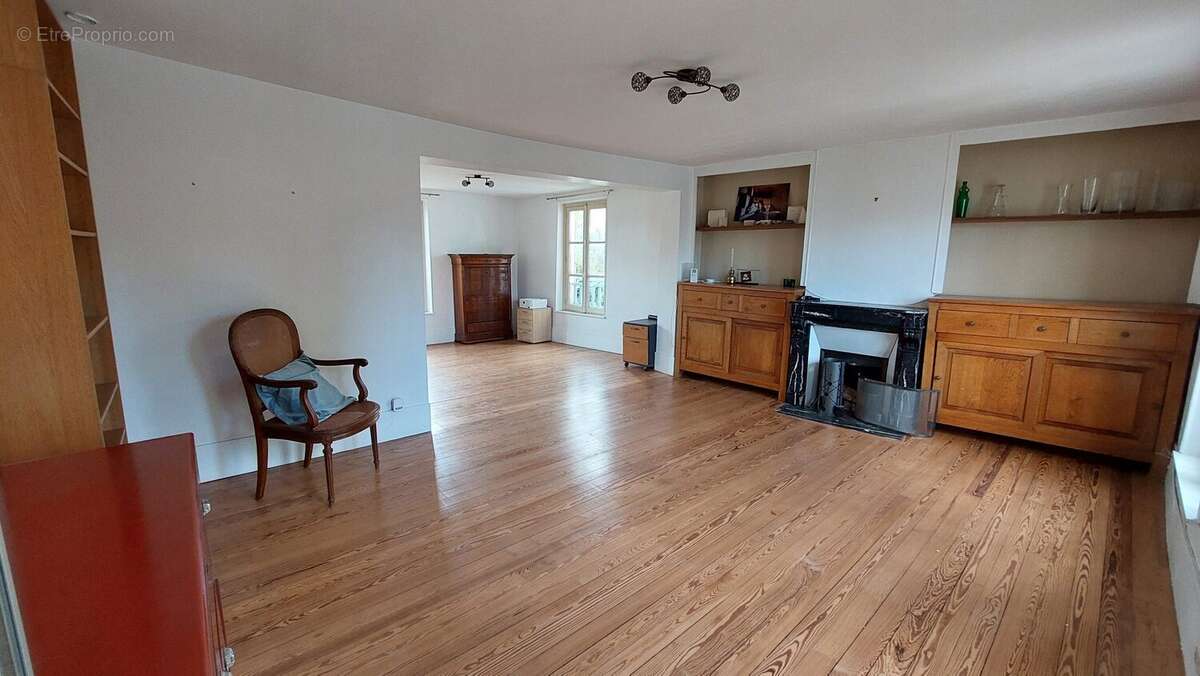 Sallon / Séjour - Maison à PONTOISE