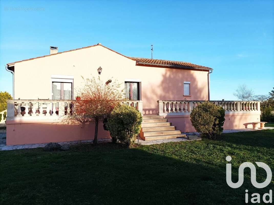 Photo 3 - Maison à SAINTES