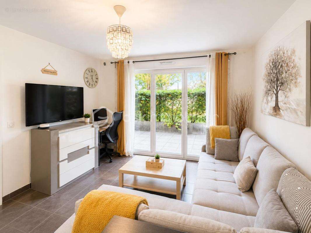 Appartement à LIVRY-GARGAN