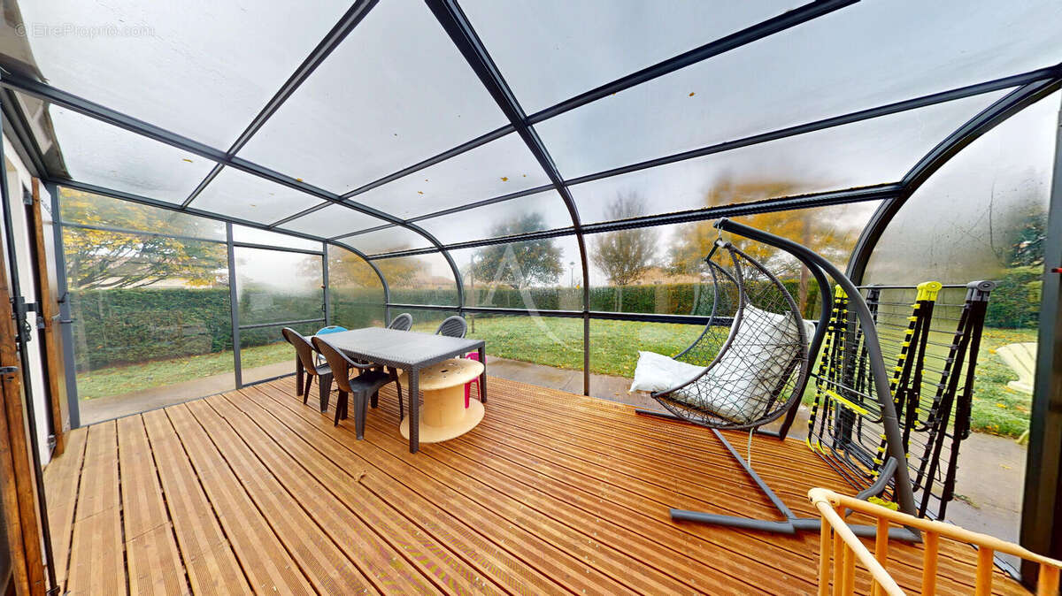 Maison à CHATEAU-LARCHER