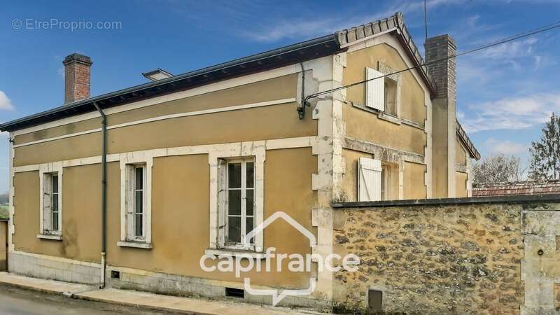 Dpt Sarthe (72), à vendre LA CHAPELLE GAUGAIN maison P8 de 208 m² - Terrain de 1300 m² - photo 29