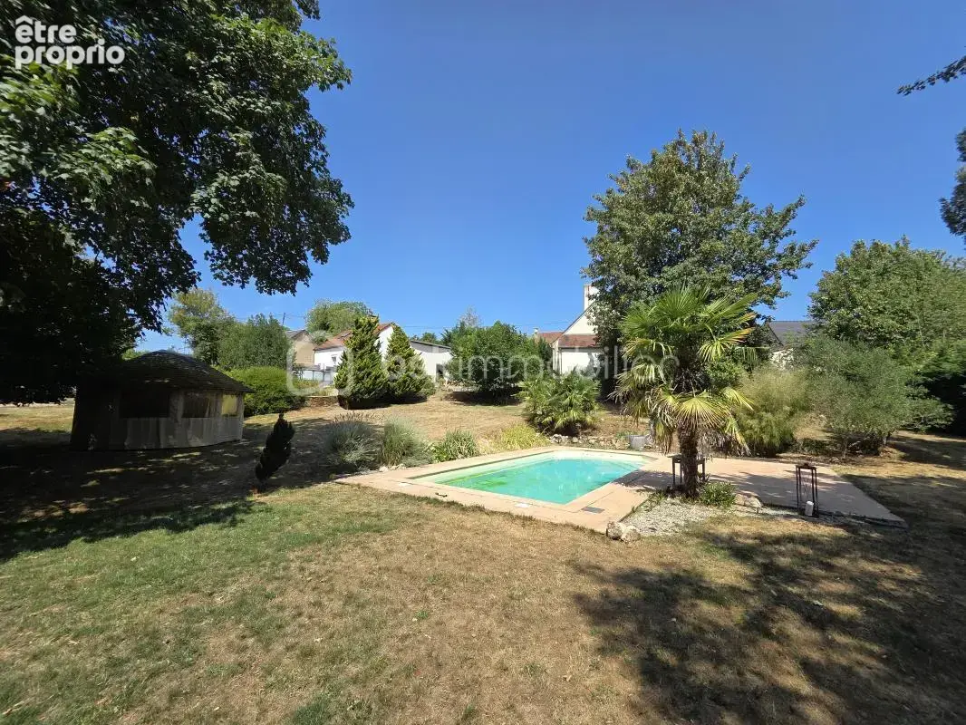 Magnifique Corps de ferme de 222m³ avec piscine et dépendances - photo 26