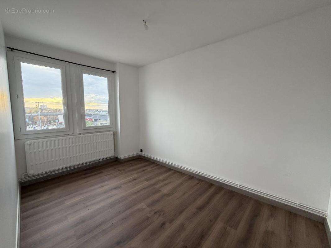 Appartement à CREPY-EN-VALOIS