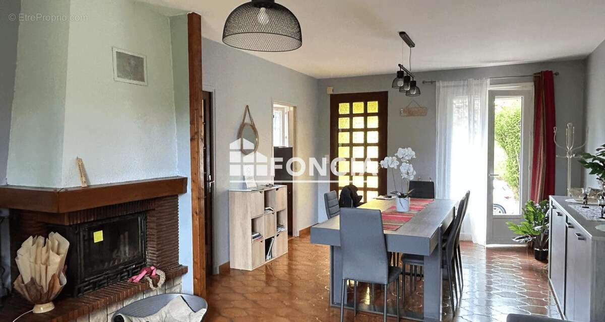 Maison à BASSILLAC