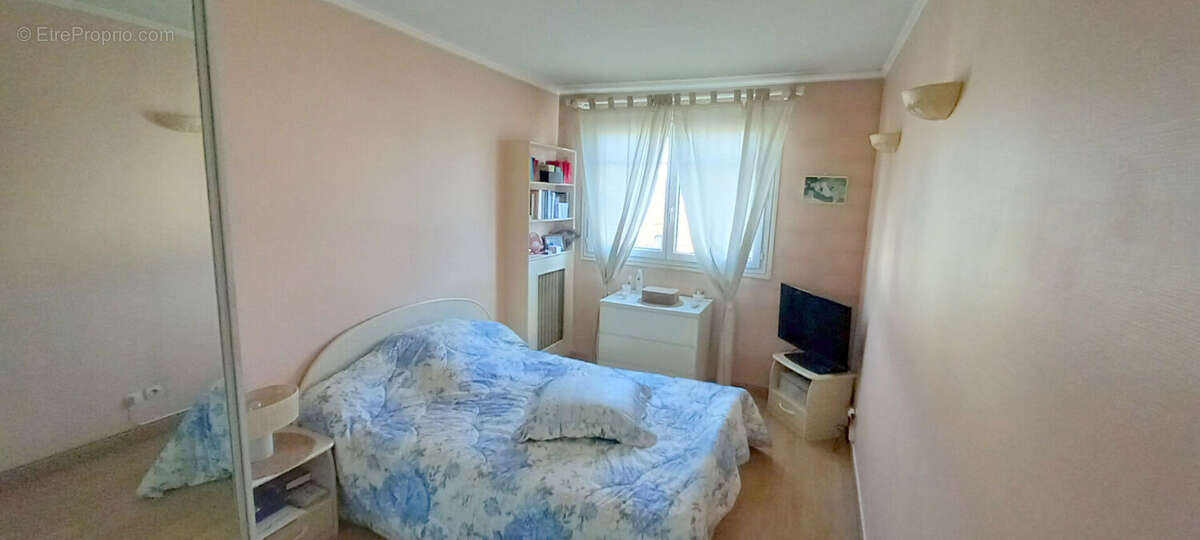 Appartement à BONDY