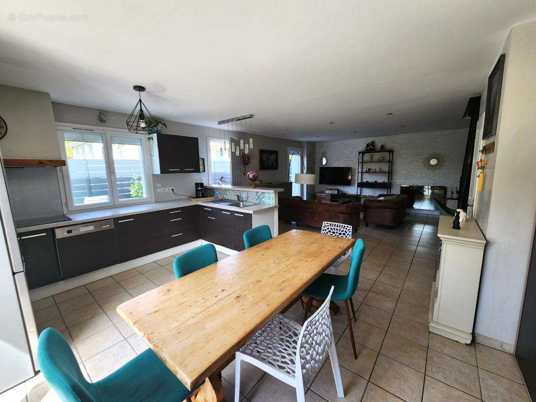 Appartement à SAINT-ANDRE-LA-COTE