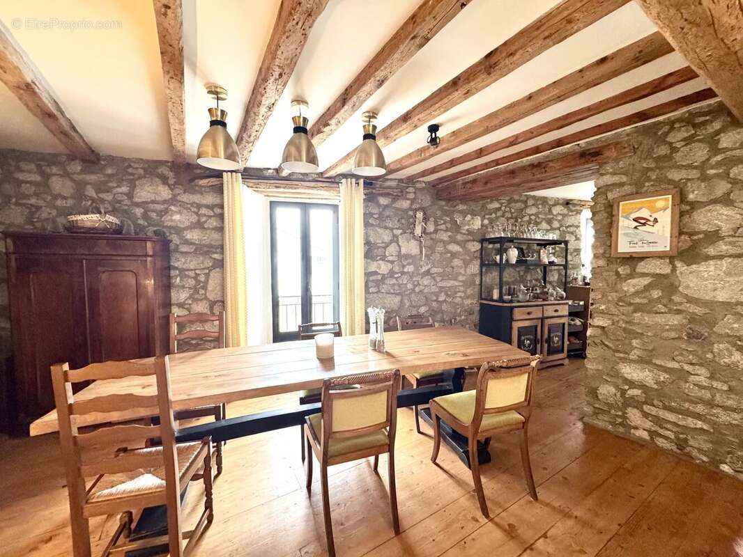 Maison à FONT-ROMEU-ODEILLO-VIA