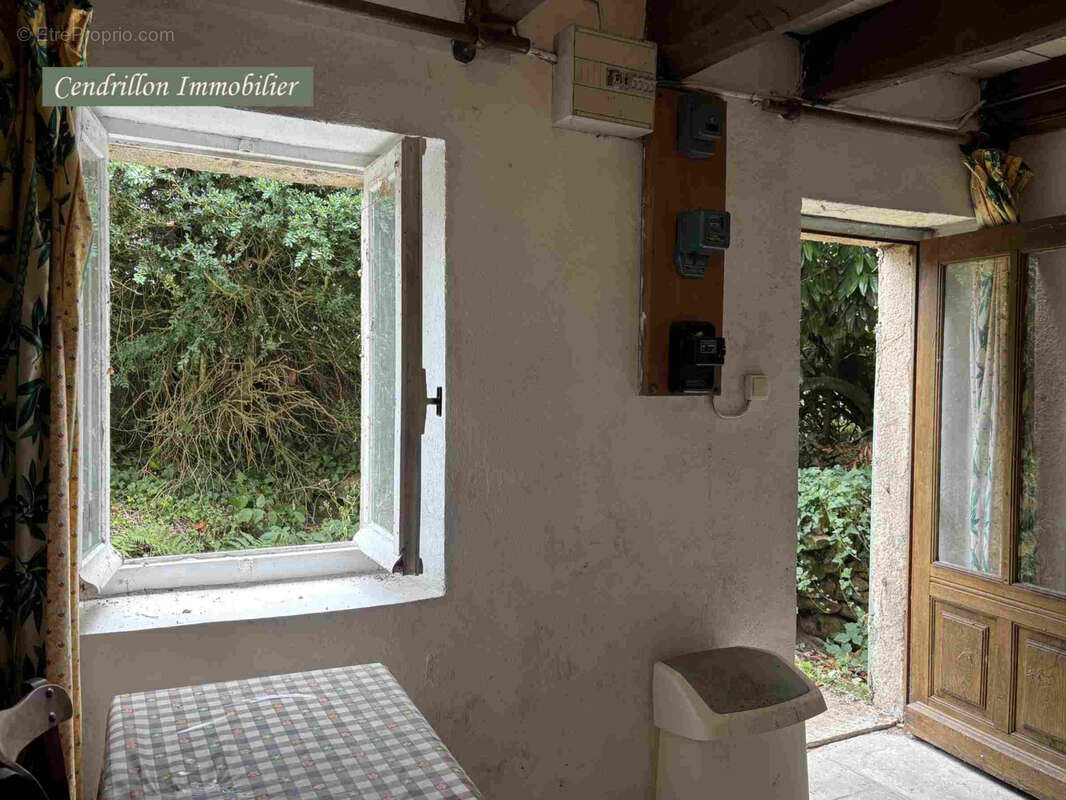 Projet rénovation ! Maison indépendante 70m2 habitables, en pierre avec terrain, près du Lac de Vassivière. - photo 14