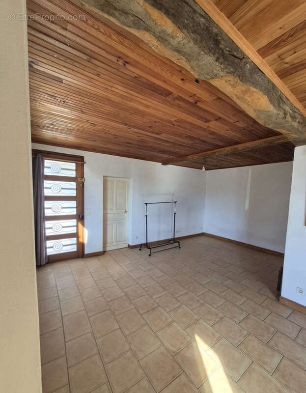 Maison à CASTELNAU-D'AUZAN