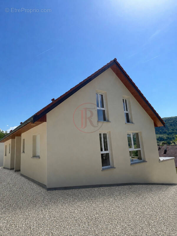 Maison à ORNANS
