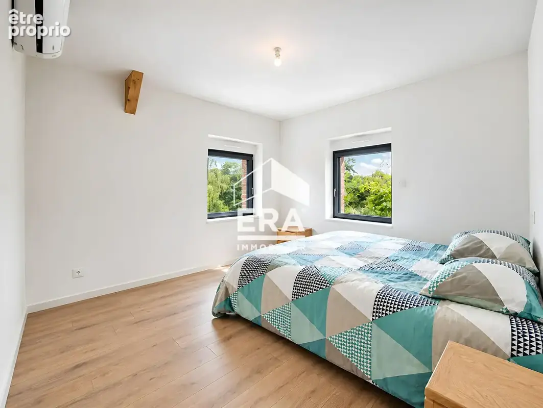 Grange rénovée - 140 m²  - 3 chambres + bureau - Jardin - DPE A - photo 7