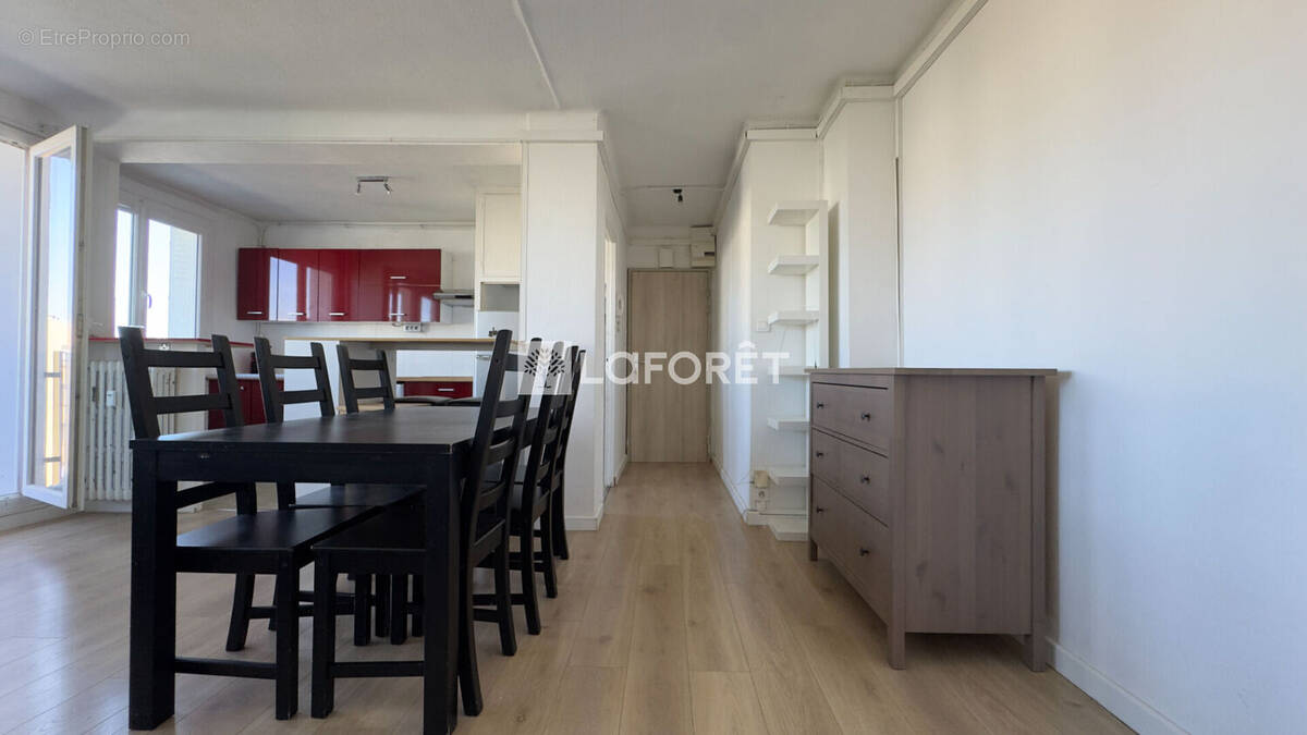 Appartement à CASTELNAU-LE-LEZ