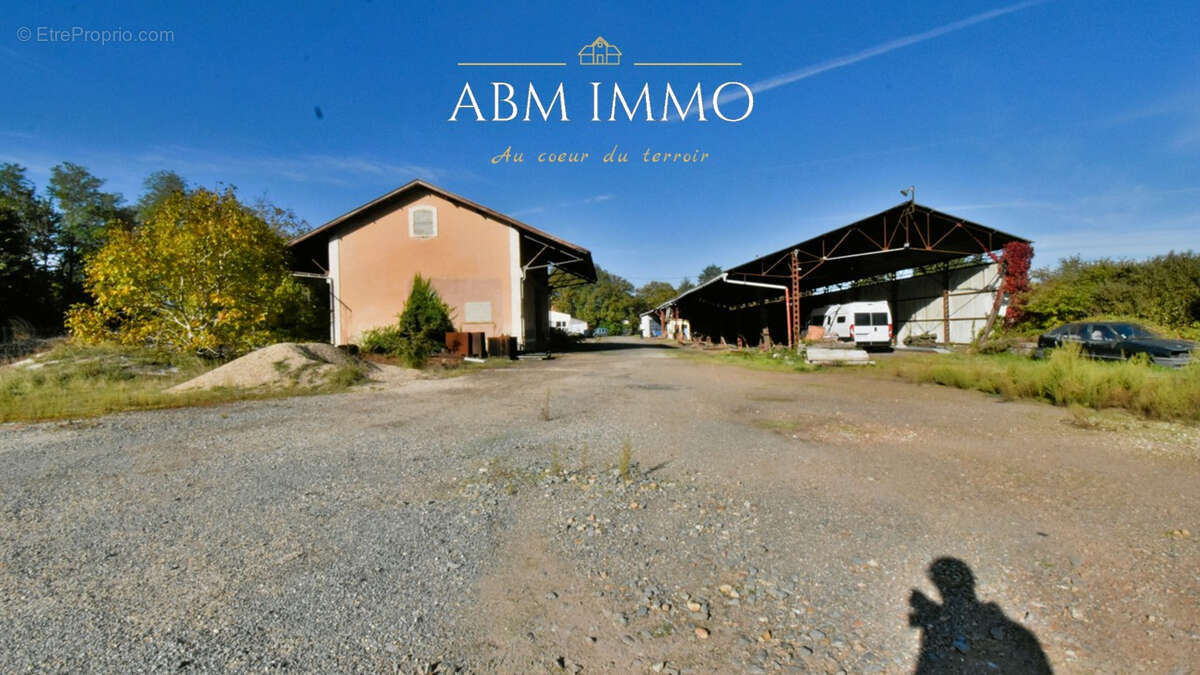 Commerce à LIBOURNE