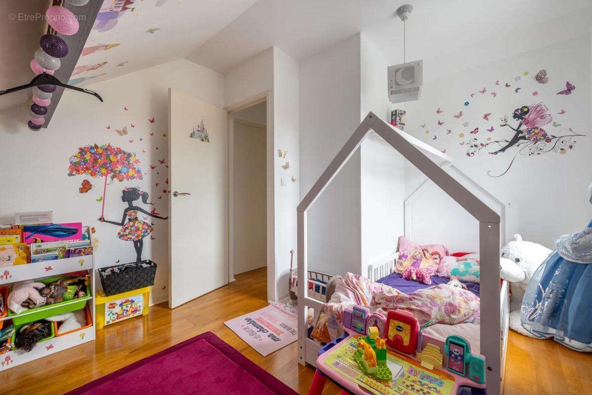 Maison à COMBS-LA-VILLE