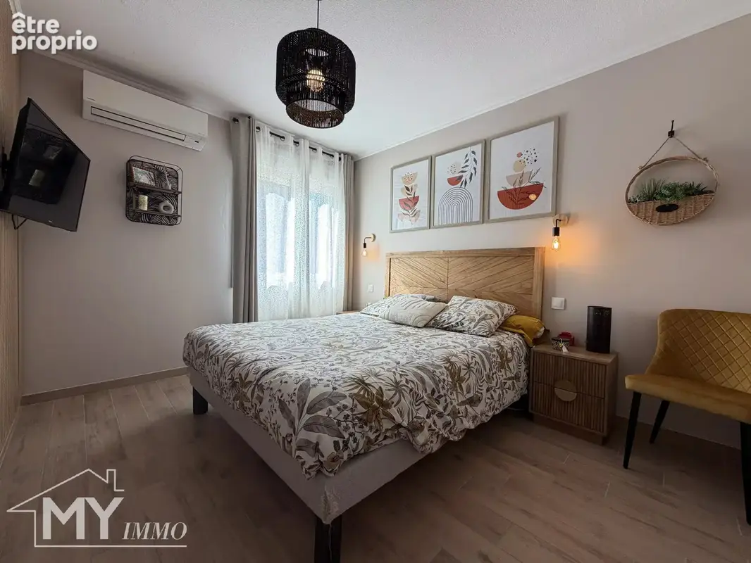 LA FORCE : Maison de 185 m² avec 5 chambres, jardin et piscine. - photo 12