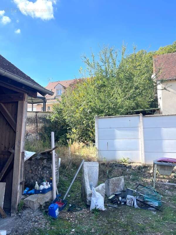 Maison à LORMAYE
