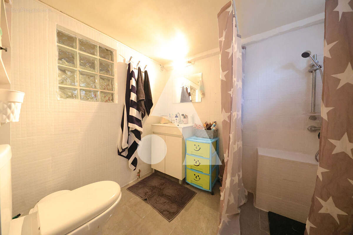 Maison à CORBEIL-ESSONNES