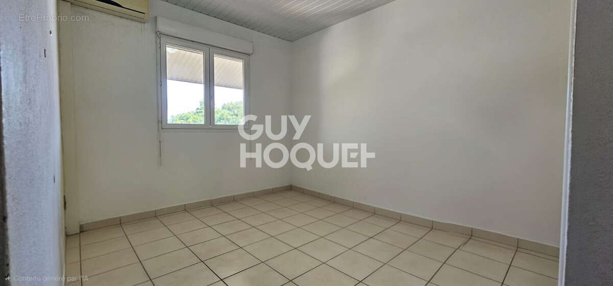 Appartement à REMIRE-MONTJOLY