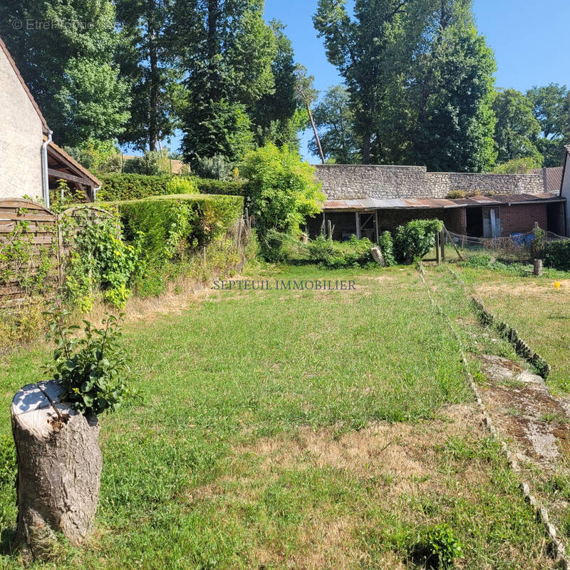 Terrain à SEPTEUIL