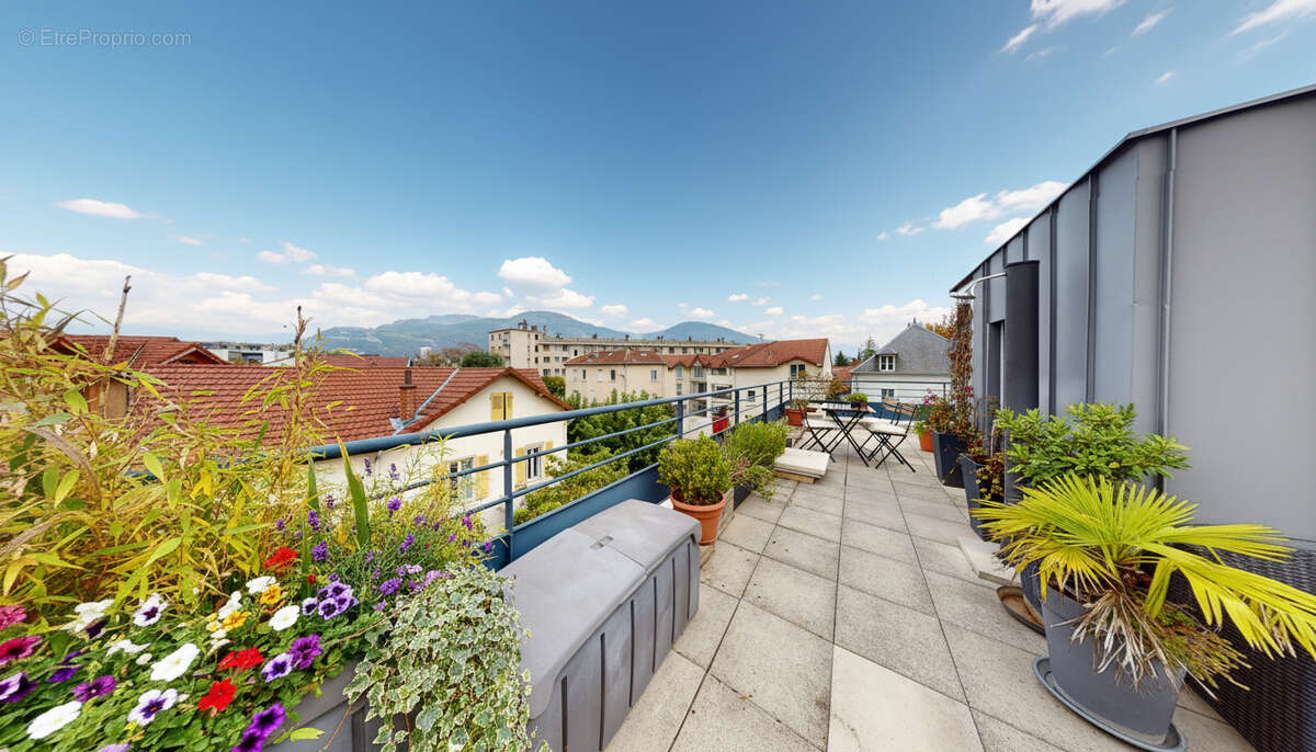 Appartement à GRENOBLE