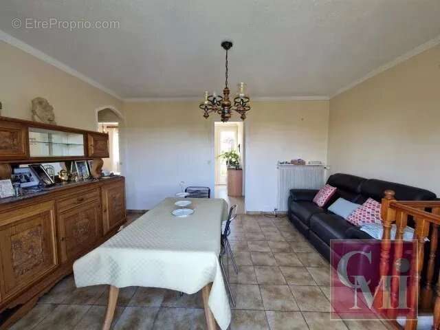 Appartement à BREUILLET