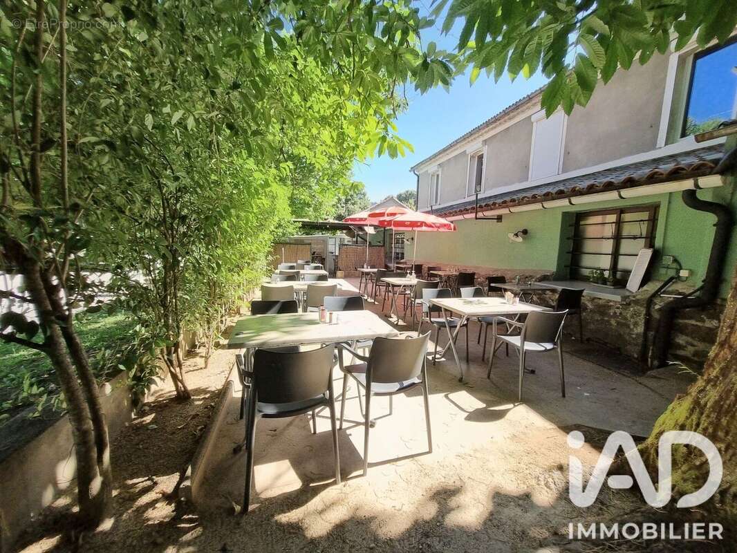 Commerce 287 m² à Chamborigaud  - photo 3