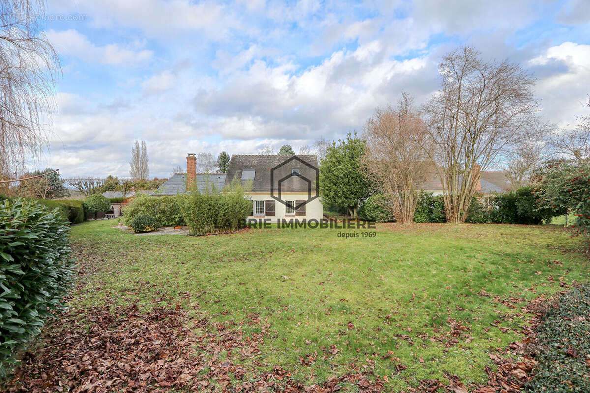 Maison à MAROLLES-EN-BRIE