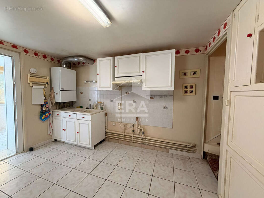 À vendre Maison de caractère 4 pièces de 106 m² avec jardin à Lagord Vendôme - photo 11
