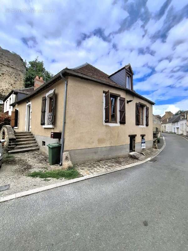Maison à BEAUMONT-SUR-SARTHE