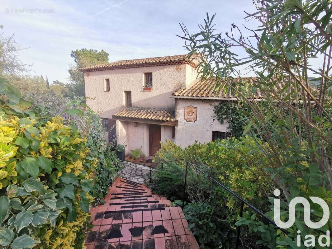 Photo 8 - Maison à GASSIN