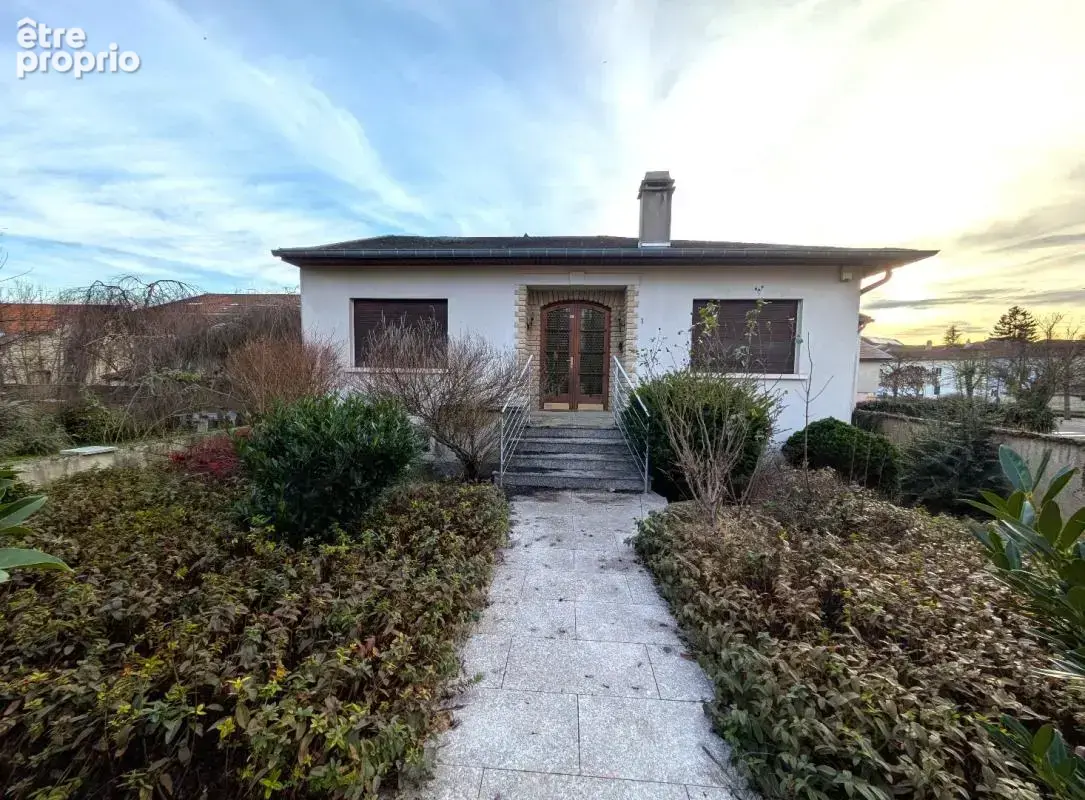 Maison 9 pièces 239 m² à vendre à Courcelles-Chaussy (57530) - photo 11