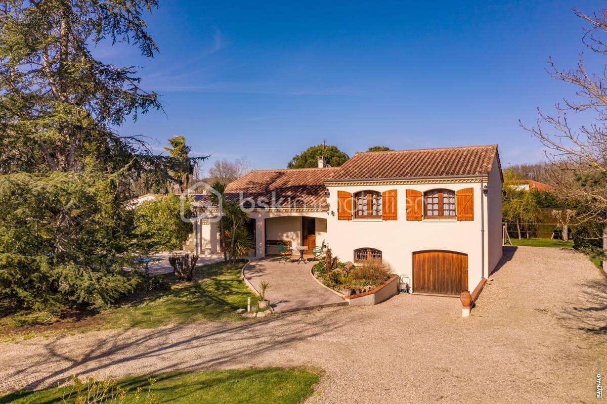 Maison à SAINT-GAUZENS