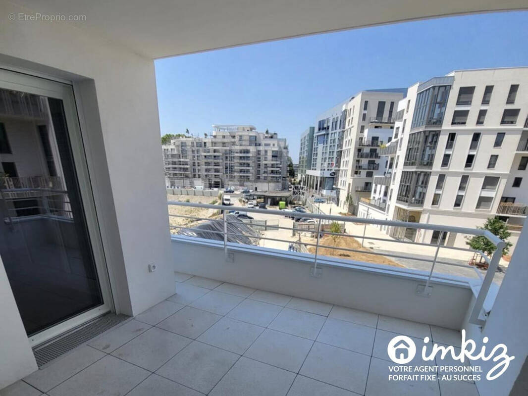 Appartement à COLOMBES