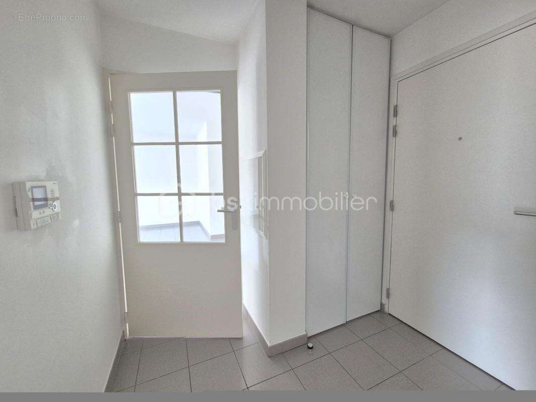 Appartement à LISSES