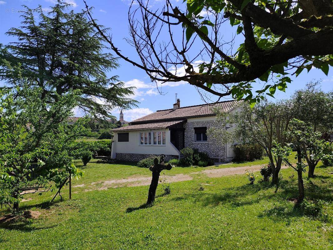 Maison à LABASTIDE-DE-VIRAC