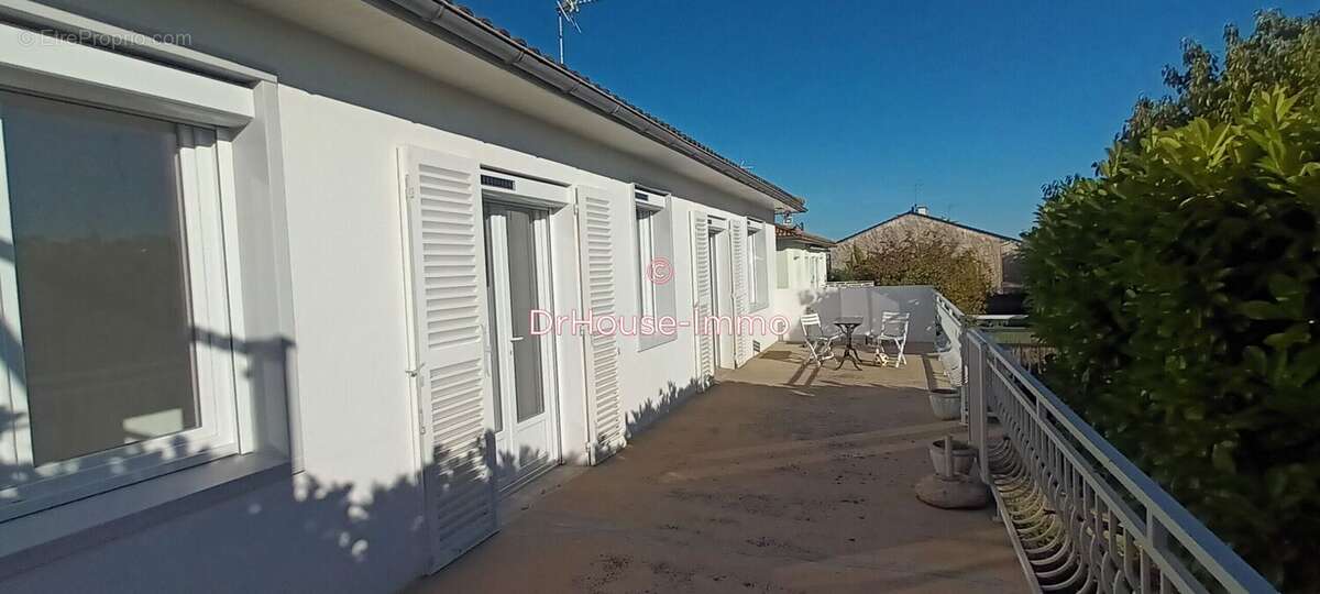 Maison à JAUNAY-CLAN