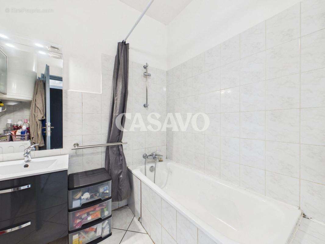 Appartement à LA VERPILLIERE