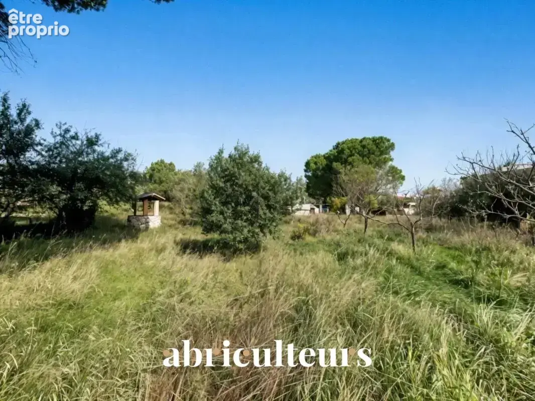 Terrain constructible 1400m² à Eguilles - photo 2