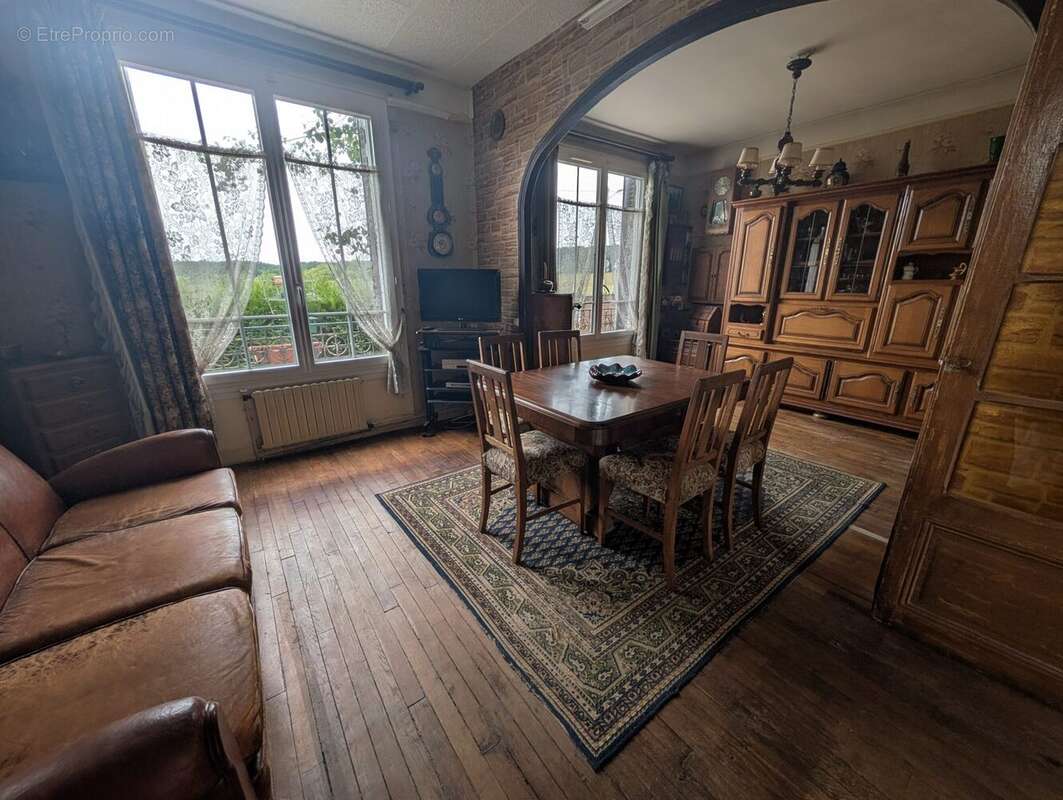 Maison à PLAISIR