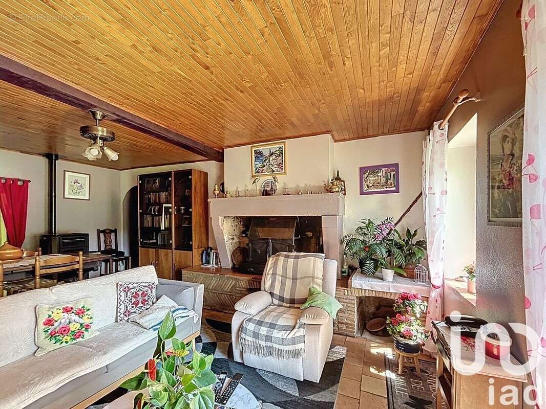 Photo 5 - Maison à VILLEFRANCHE-DE-LONCHAT